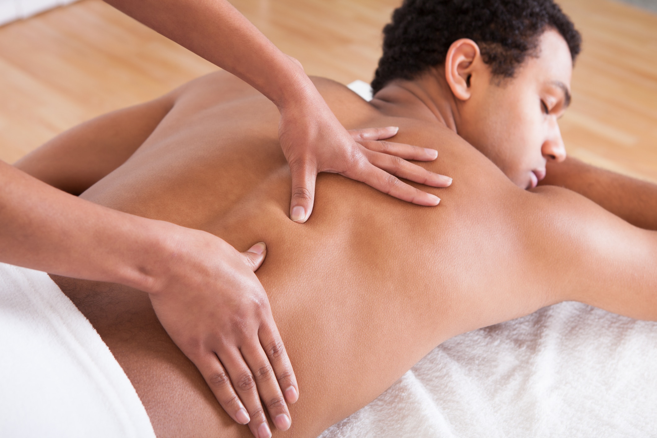 The Healing Power of Spa Massage for Back Pain Relief