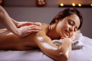 Book an Amazing Full Body Massage in Solapur