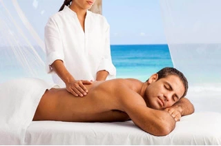 Massage Services by Female Malviya Nagar Jaipur 7568798332